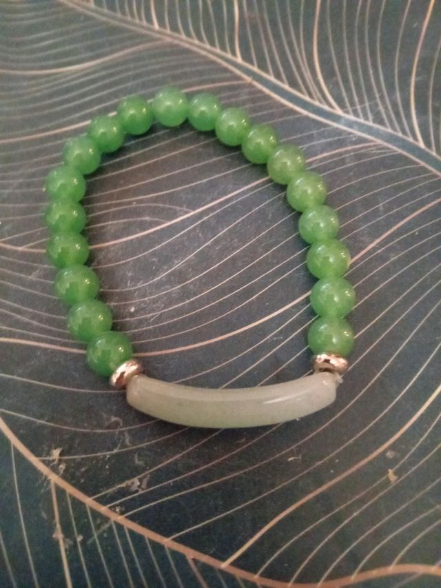 Pulseras de diferentes piedras