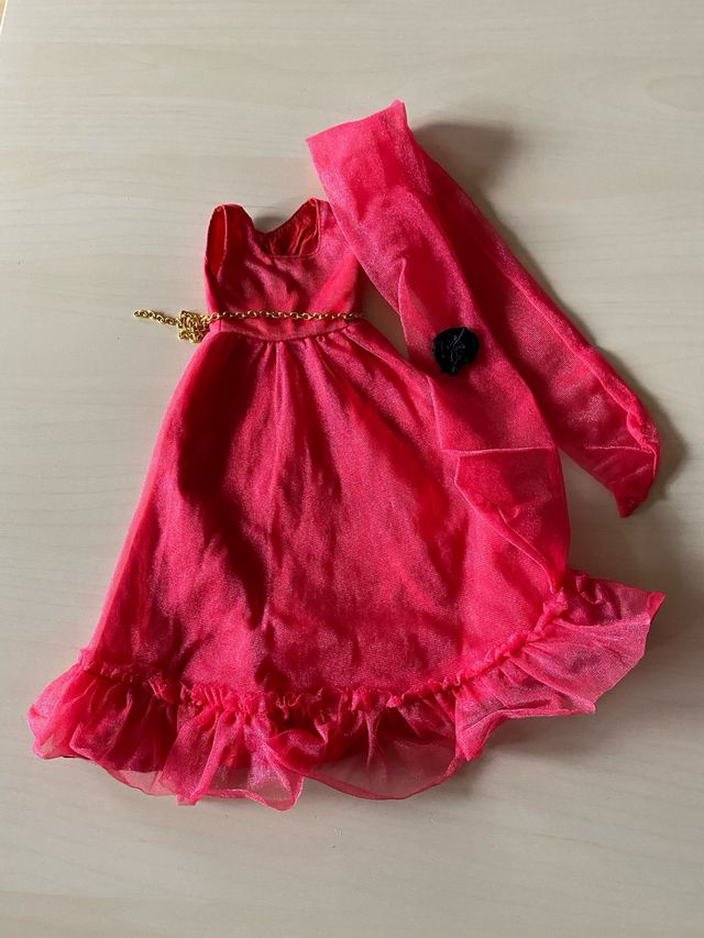 Set Nancy: Abito Rosa e Scialle