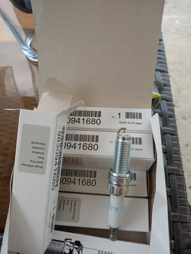 Bujía 98 309 416 80 Citroën/Peugeot