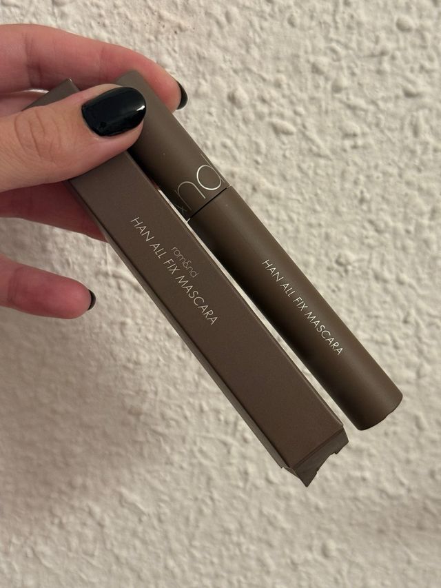 Waterproof fix Mascara de pestañas Rom&nd gris new