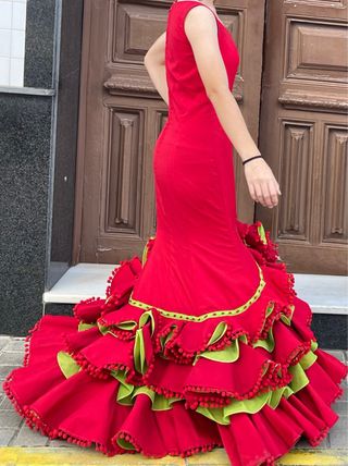 Traje de Flamenca Rojo bordado Talla 36