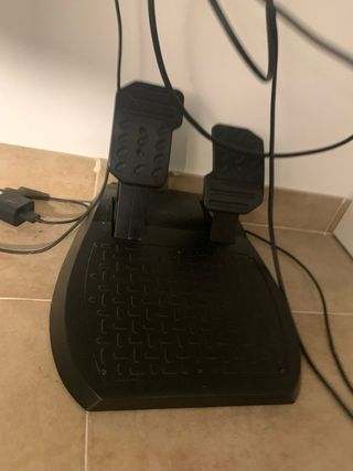 Volante Thrustmaster T150 PS4