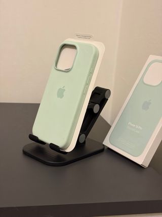 Cover iPhone 16 Pro Silicone MagSafe