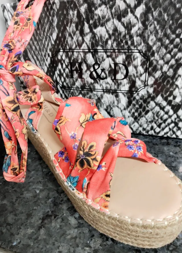 Sandalias plataforma esparto lazo floral