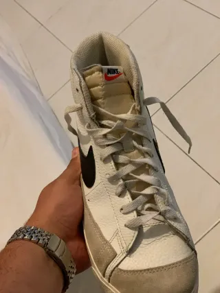 Zapatillas Nike Mujer Blancas y Negras