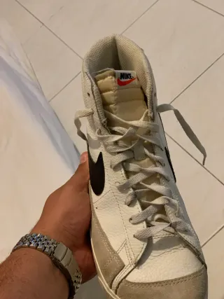 Zapatillas Nike Mujer Blancas y Negras