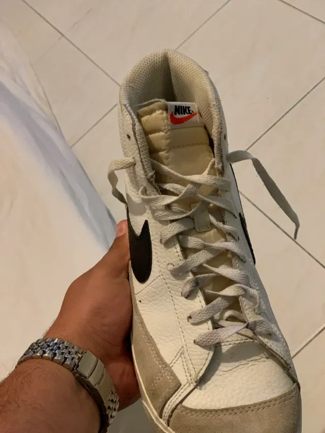 Zapatillas Nike Mujer Blancas y Negras