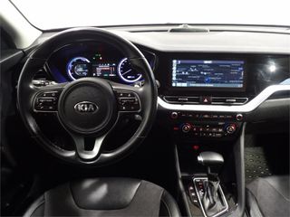 KIA Niro 1.6 GDi PHEV 104kW (141CV) Drive