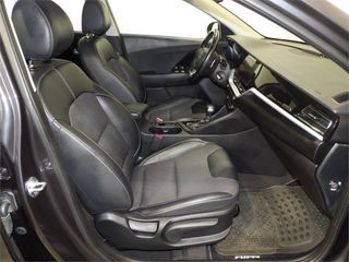 KIA Niro 1.6 GDi PHEV 104kW (141CV) Drive