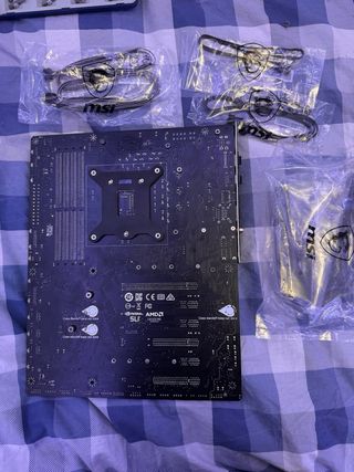 Placa Base MSI MPG Z390 Gaming Pro Carbon AC