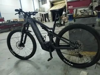 KTM Macina Prowler / Focus Thron 2