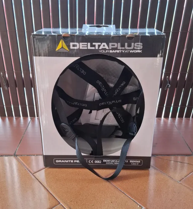 Casco de obra DELTAPLUS GRANITE PEAK obrero