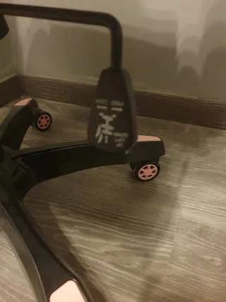 Silla gaming rosa y roja