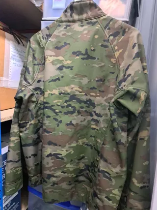 Chaqueta polar camuflaje