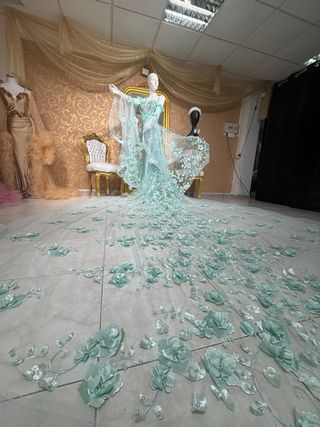 Vestido de Novia Gitana Teal y Plata