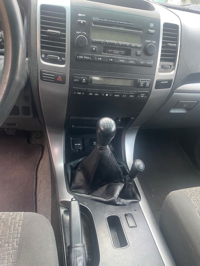 Toyota  Land Cruiser KDJ 120 kd 2006