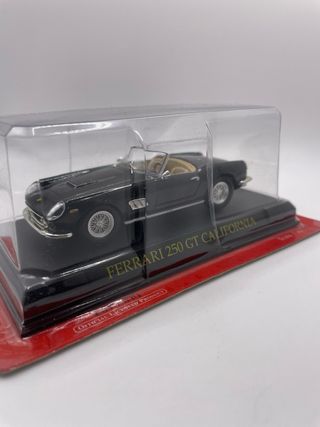 Ferrari 250 GT California 1:43