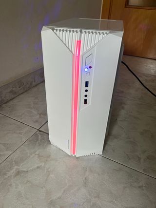 Torre PC Gaming Blanca