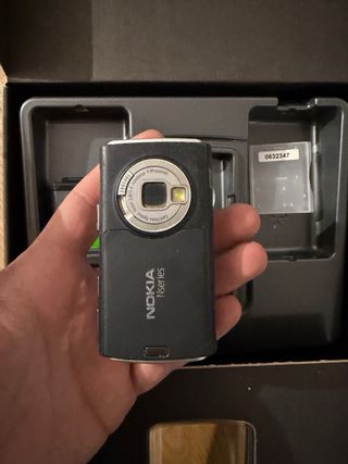 Nokia N95 con scatola