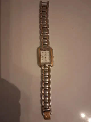 Reloj Festina bicolor dorado y plateado