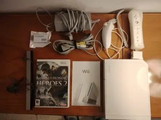 Nintendo Wii Blanca con 128 GB de juegos