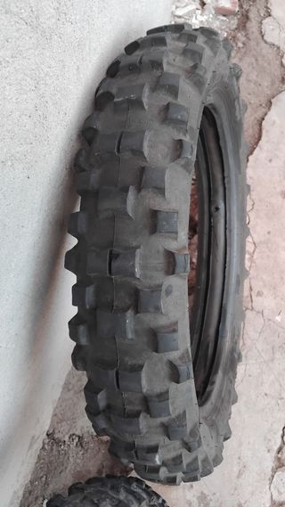 Neumáticos de moto off-road