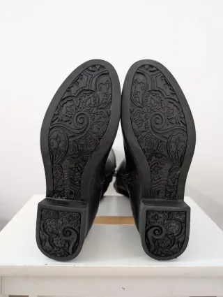 Botas altas negras talla 38