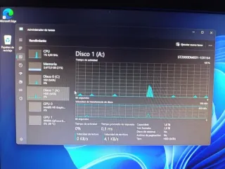 PC gaming compacto + pantalla FHD