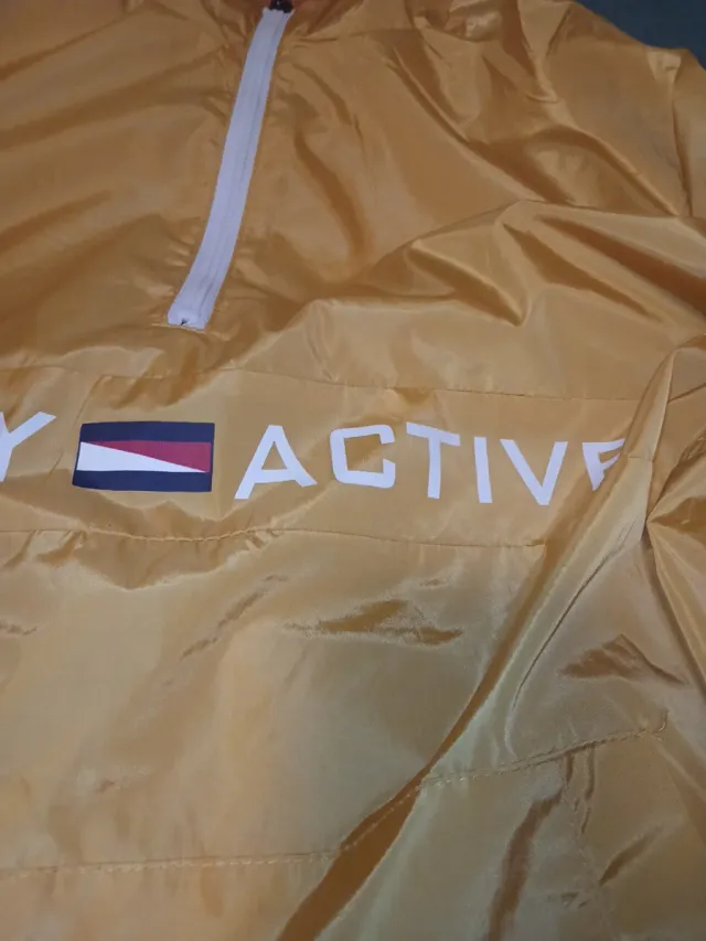 Cazadora Tommy Hilfiger Amarilla/Naranja