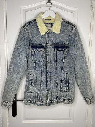 Chaqueta vaquera forrada PULL&BEAR – Talla M