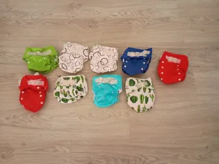 Conjunto de fraldas reutilizáveis