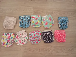 Conjunto de fraldas reutilizáveis