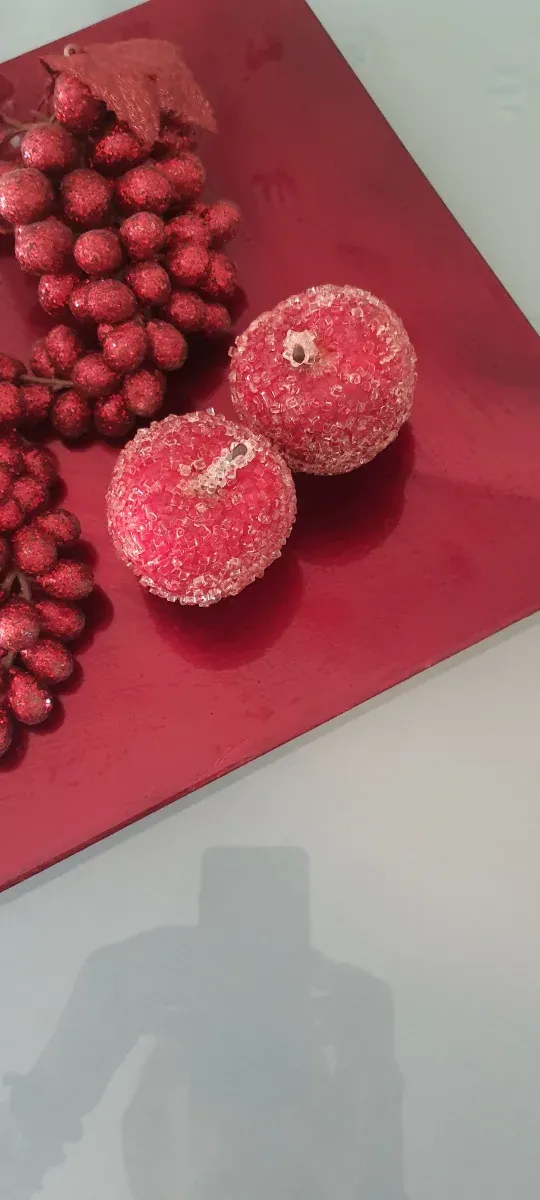 Centro tavola decorativo uva e mele rosse