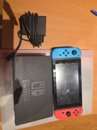 Nintendo Switch Azul y Rojo
