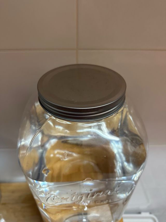 Dispensador de agua con grifo 8l