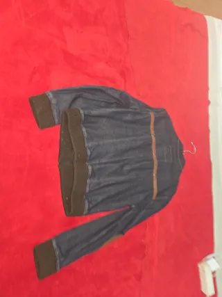 Chaqueta vaquera con codos de cuero