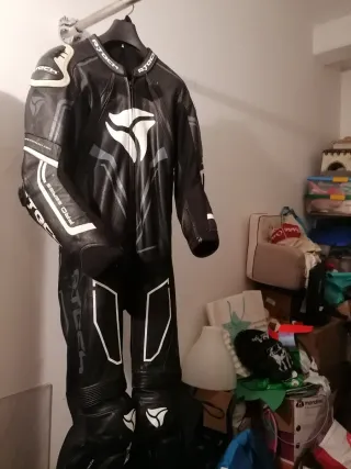 Mono de moto cuero RT-Tech Pro Series talla 56/58