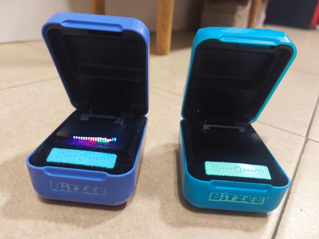 Tamagotchi Bitzee Bandai