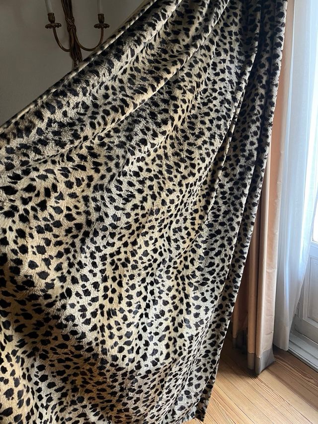 Cortinas largas estampado leopardo