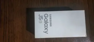 Smartphone Samsung Galaxy J5