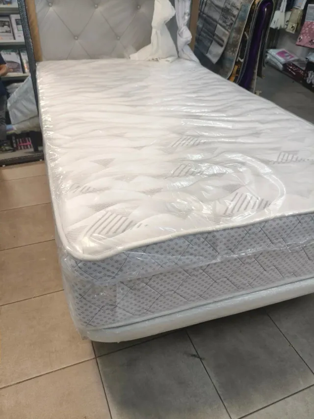 COLCHÓN COLCHÓN COLCHÓN COLCHÓN COLCHÓN