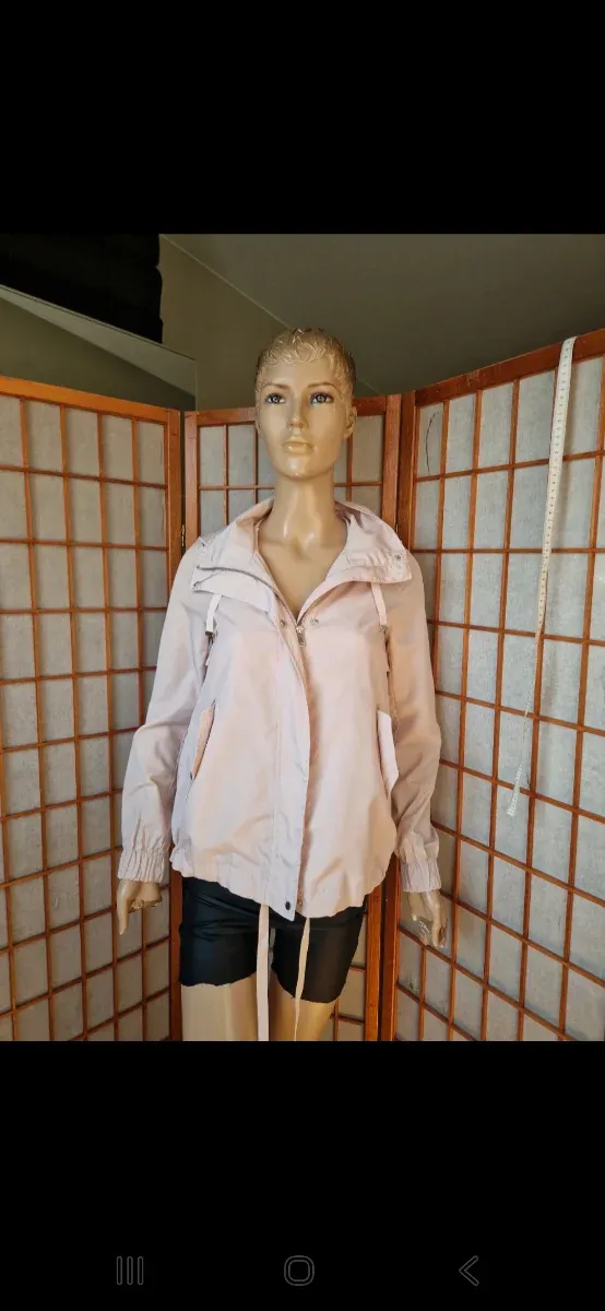 Parka Zara Basic Talla XS Rosa