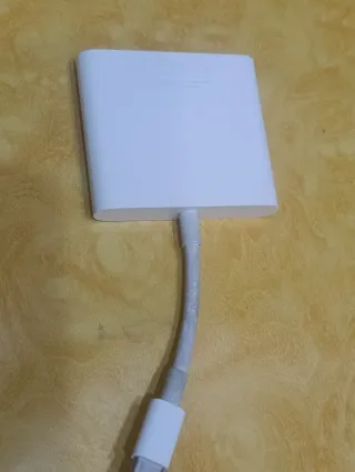 Adaptador Apple USB-C a HDMI, USB, USB-C