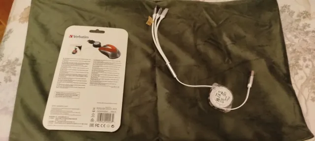 Ratón Viaje Verbatim + Cargador Múltiple