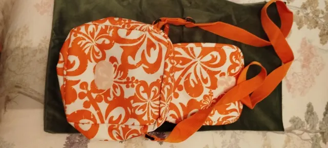 Bolso deportivo Reebok naranja y blanco