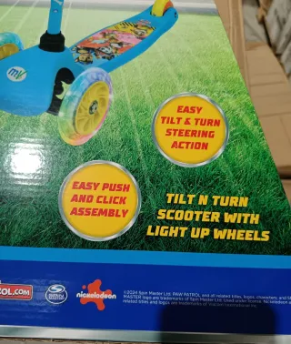 Patinete Patrulla Canina con luces