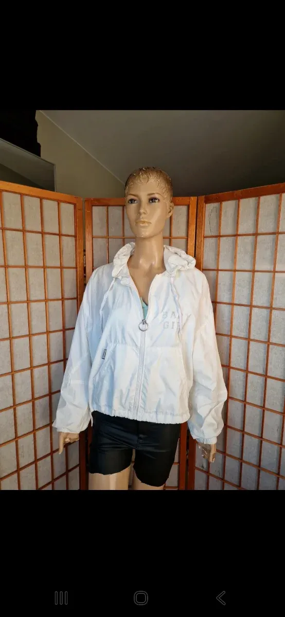 Cortavientos Bershka Blanco Talla S