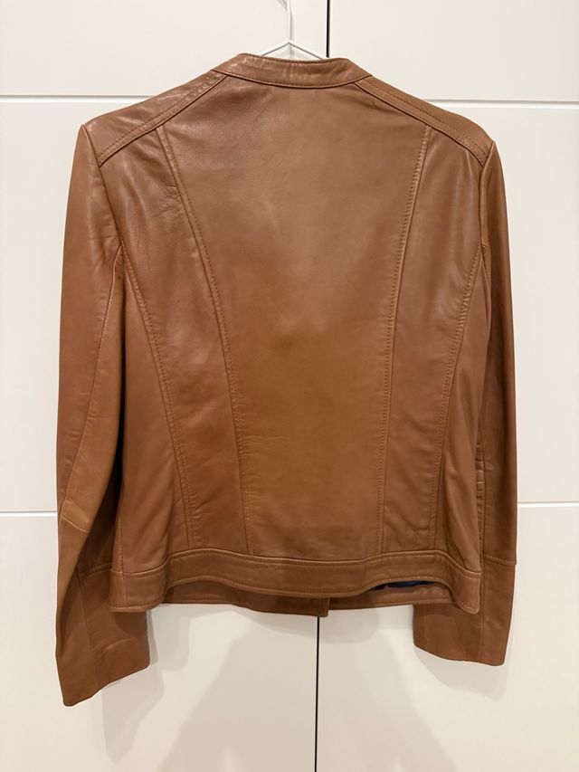 Chaqueta cuero Mango Talla M piel auténtica