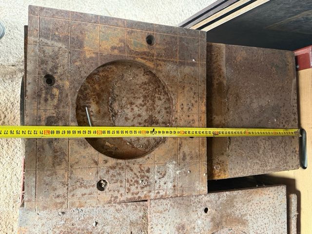 Bolardo control acceso metálico