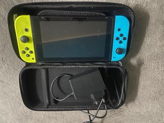 Nintendo Switch Azul y Verde